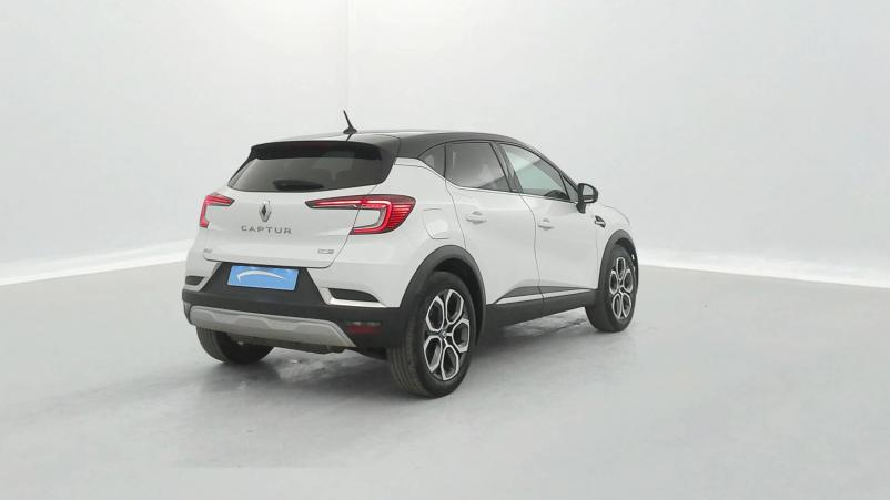 Vente en ligne Renault Captur  E-Tech Plug-in 160 au prix de 20 370 €