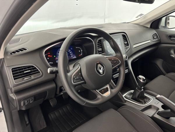 Vente en ligne Renault Megane 4 Estate Mégane IV Estate Blue dCi 115 au prix de 14 570 €