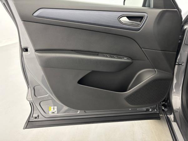 Vente en ligne Renault Arkana  mild hybrid 140 EDC FAP - 22 au prix de 19 990 €