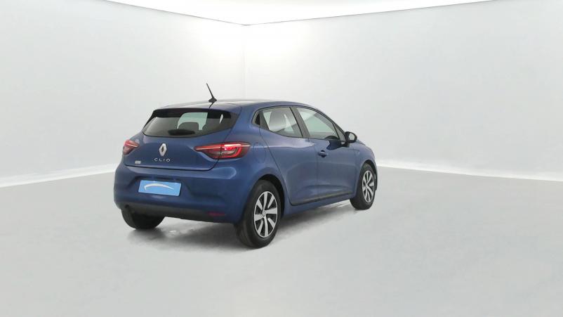Vente en ligne Renault Clio 5 Clio TCe 90 au prix de 15 470 €