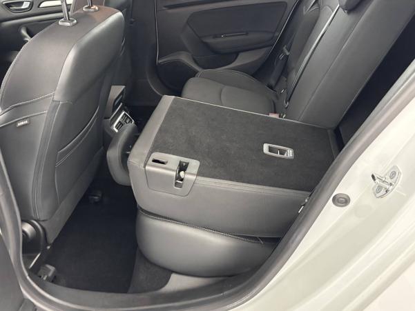 Vente en ligne Renault Megane 4 Estate Mégane IV Estate Blue dCi 115 au prix de 14 570 €