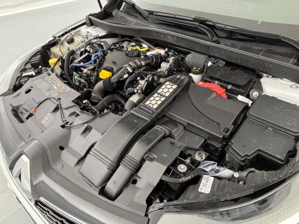 Vente en ligne Renault Megane 4 Estate Mégane IV Estate Blue dCi 115 au prix de 14 570 €
