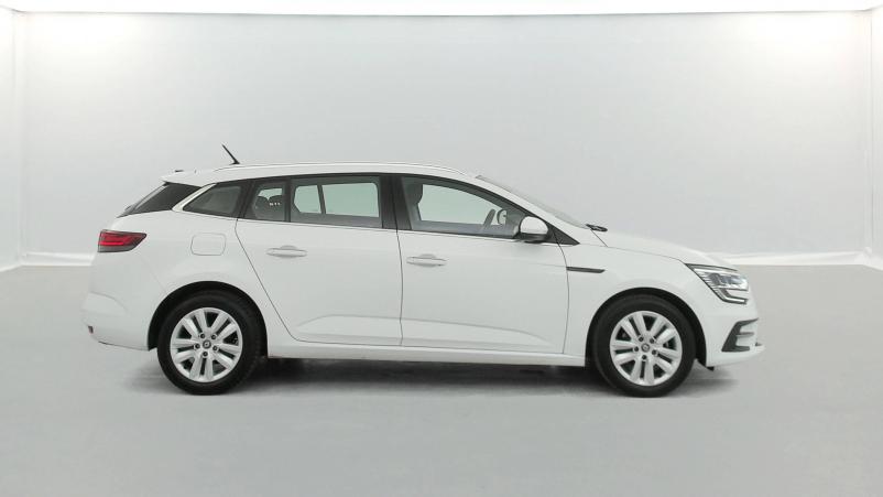 Vente en ligne Renault Megane 4 Estate Mégane IV Estate Blue dCi 115 au prix de 14 570 €