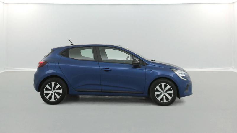 Vente en ligne Renault Clio 5 Clio TCe 90 au prix de 15 470 €