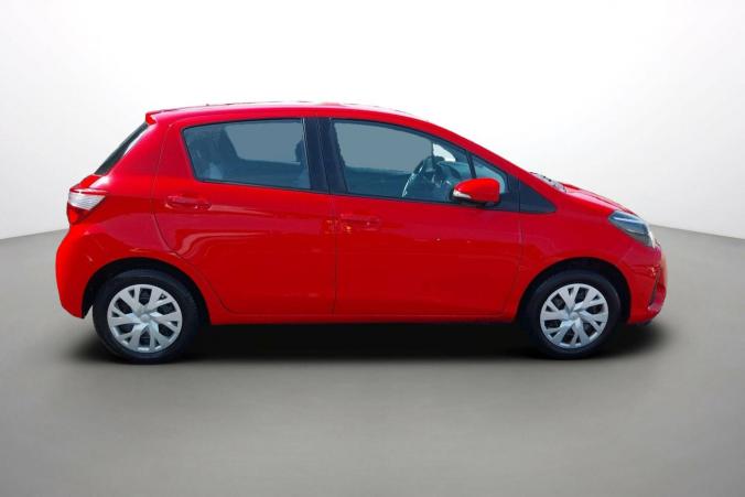 Vente en ligne Toyota Yaris Yaris Pro 69 VVT-i au prix de 10 970 €