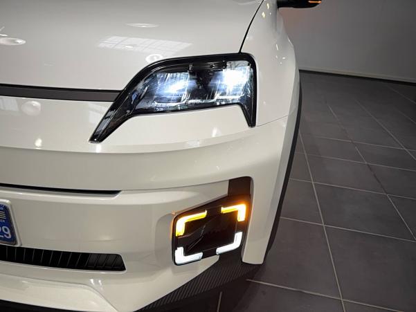 Vente en ligne Renault R5 E-Tech  120 ch autonomie urbaine au prix de 27 590 €