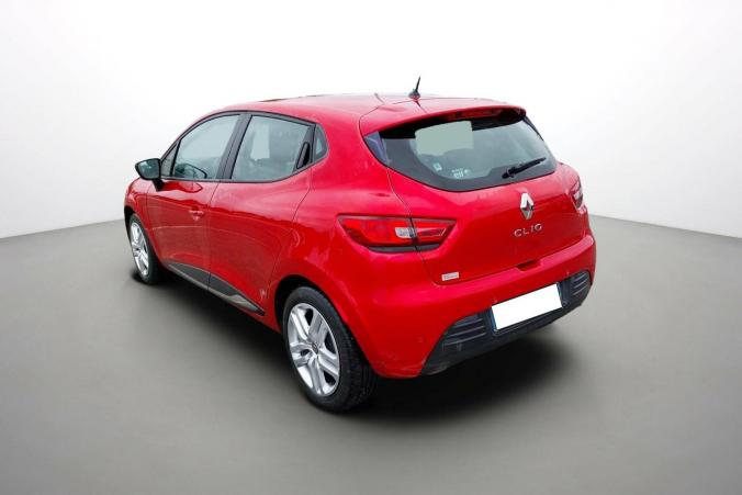 Vente en ligne Renault Clio 4 Clio TCe 90 E6C au prix de 10 990 €