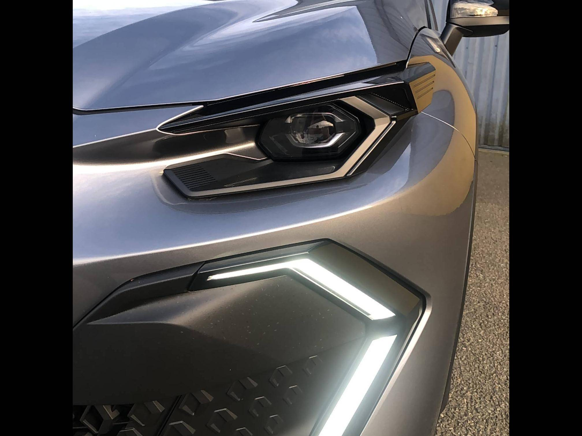 Vente en ligne Renault Clio 6 Clio E-Tech full hybrid 160 ch au prix de 24 490 €