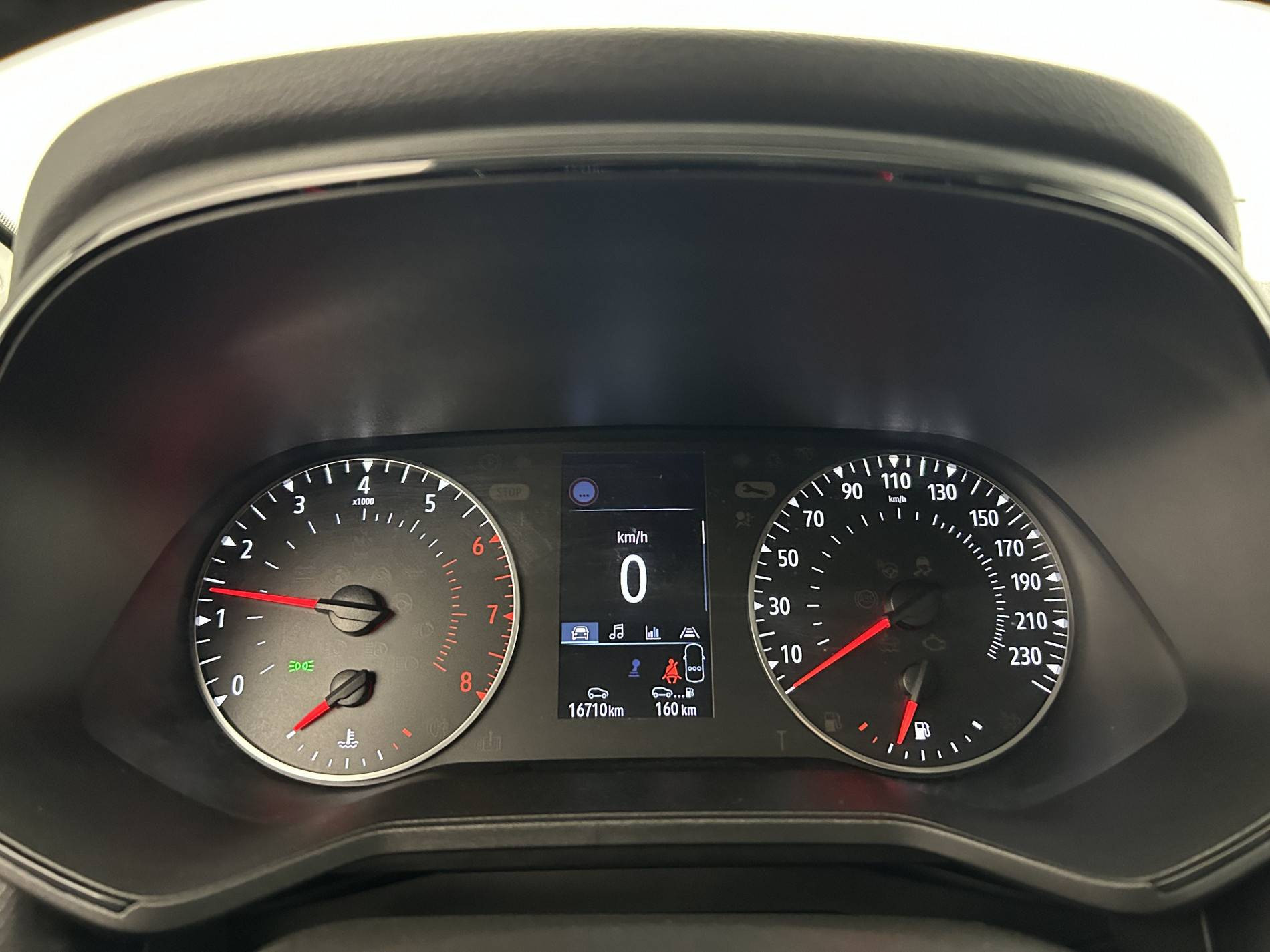 Vente en ligne Renault Clio 5 Clio TCe 90 au prix de 15 990 €