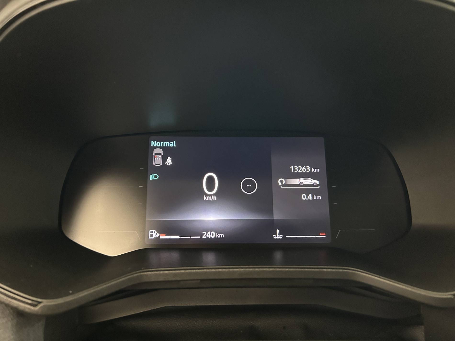 Vente en ligne Renault Clio 5 Clio TCe 90 au prix de 15 990 €