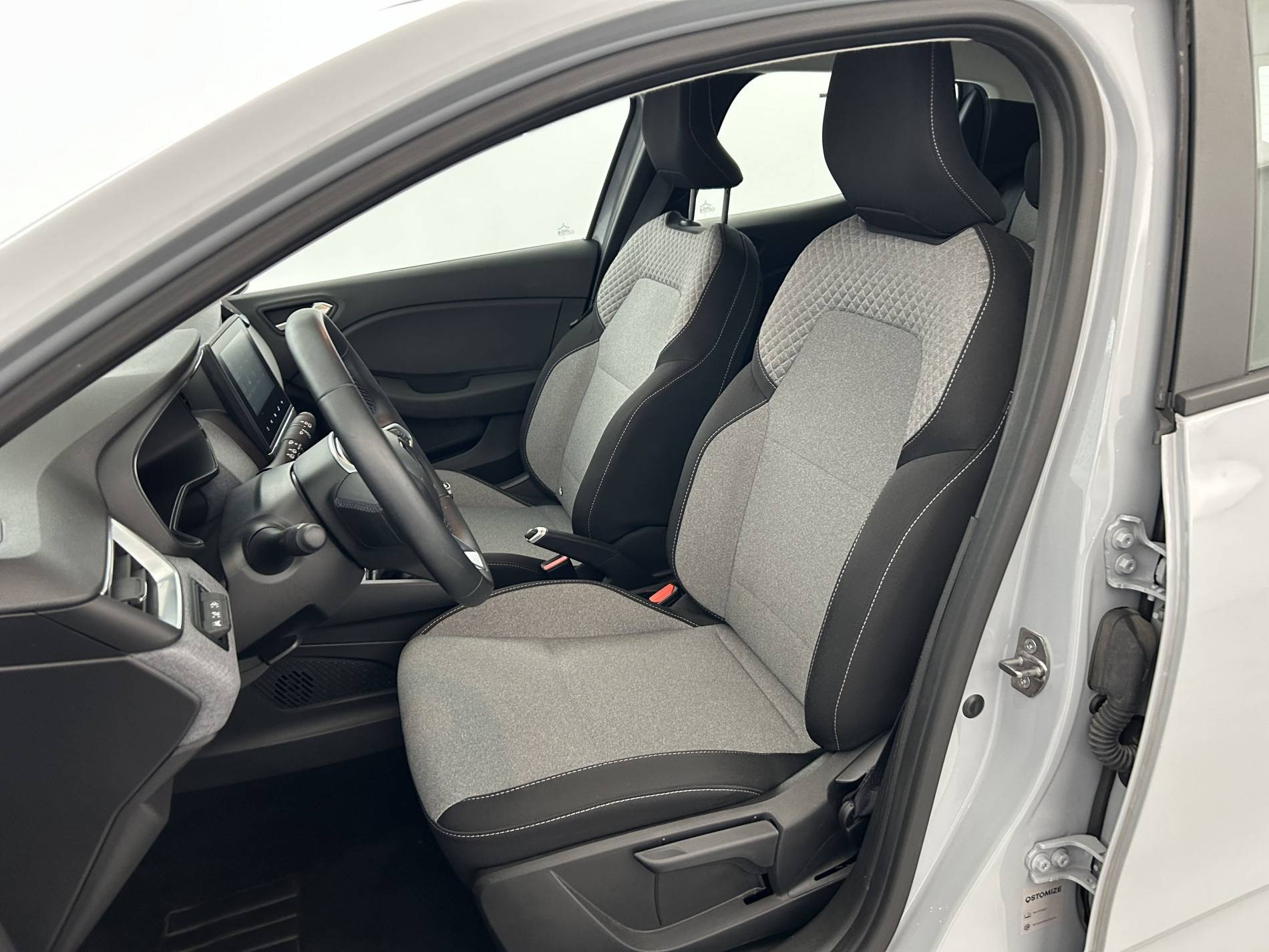 Vente en ligne Renault Clio 5 Clio TCe 90 au prix de 15 990 €