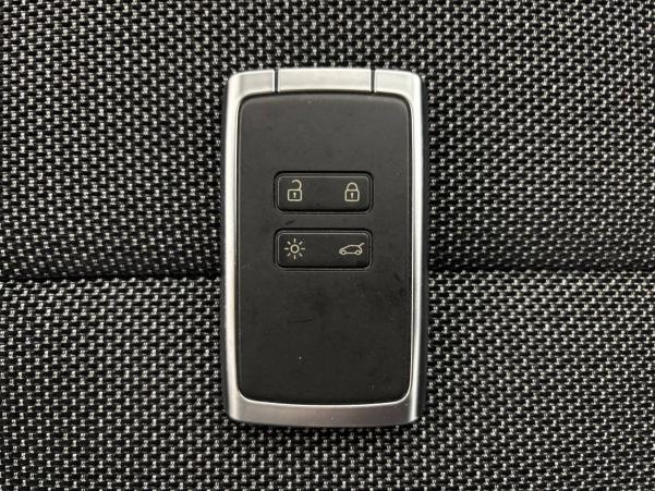Vente en ligne Renault Captur  TCe 130 EDC FAP au prix de 18 560 €