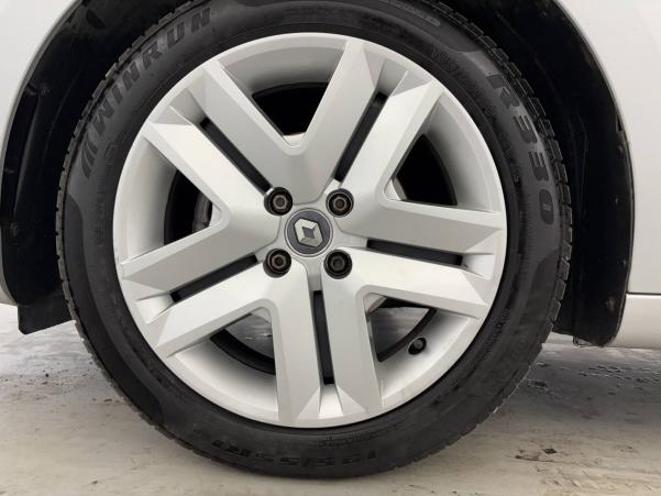 Vente en ligne Renault Clio 5 Clio TCe 100 au prix de 13 970 €
