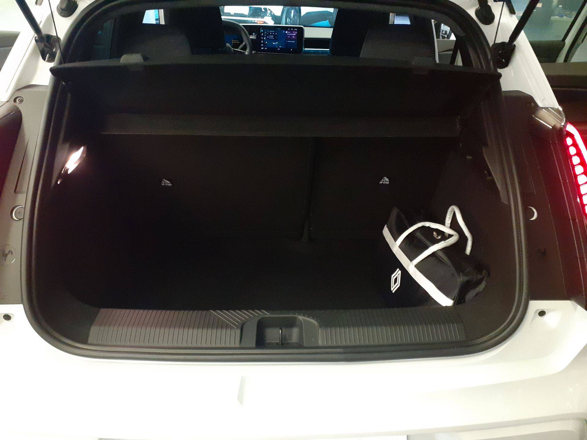 Vente en ligne Renault R5 E-Tech  150 ch autonomie confort au prix de 28 990 €