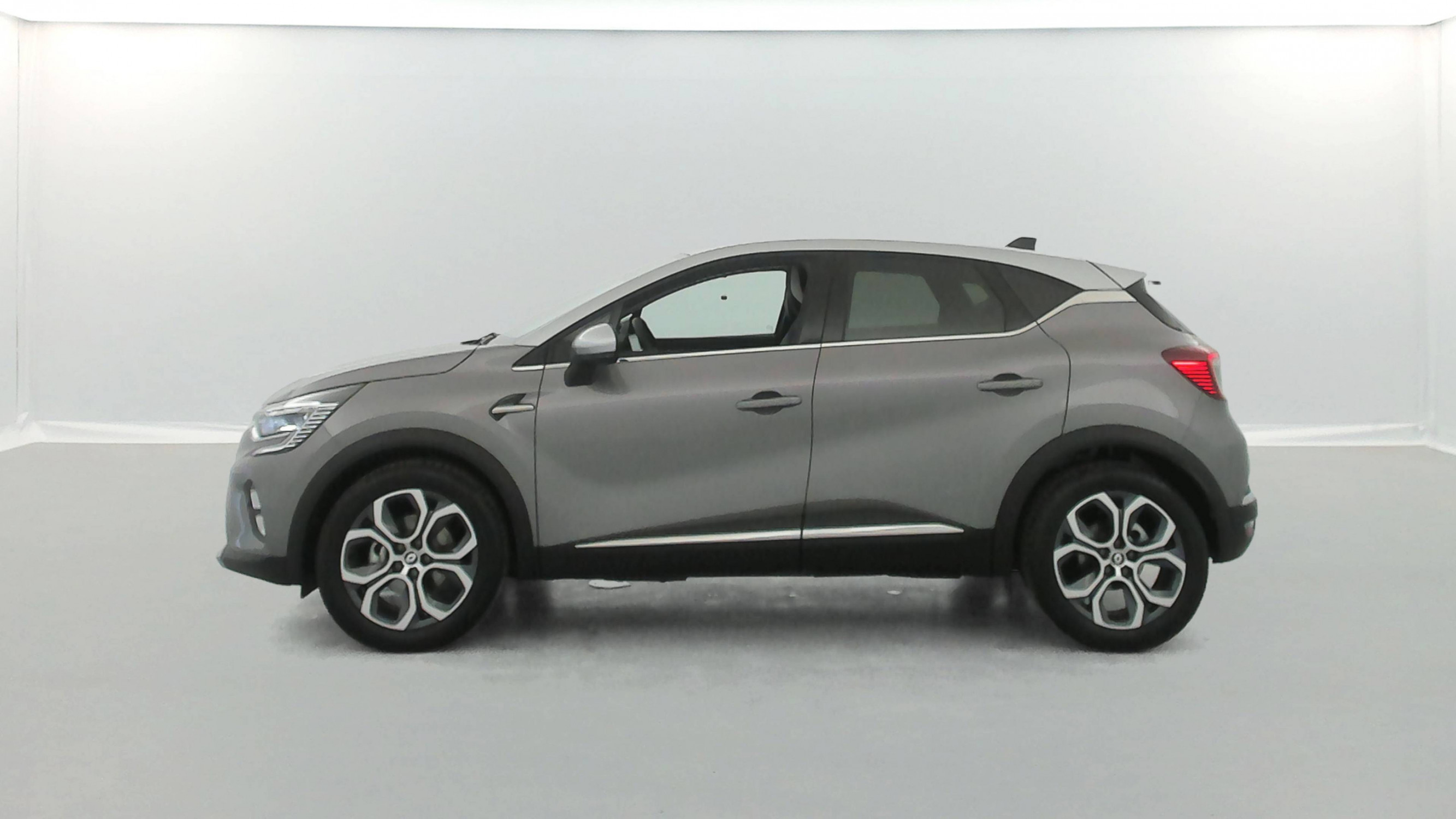 Vente en ligne Renault Captur  E-Tech full hybrid 145 au prix de 23 890 €