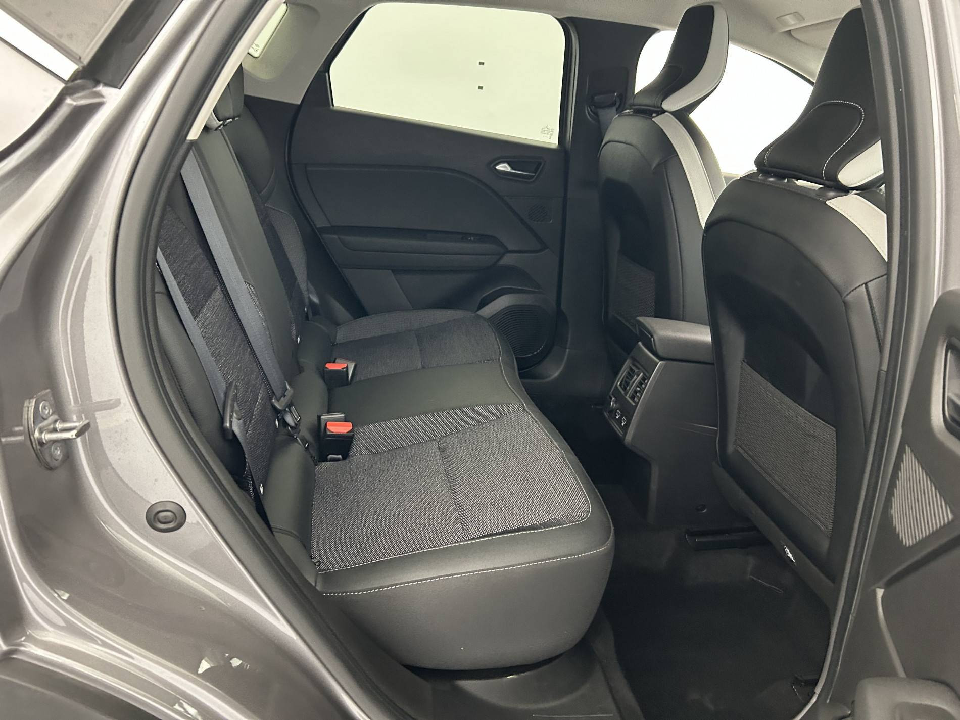 Vente en ligne Renault Captur  E-Tech full hybrid 145 au prix de 23 890 €