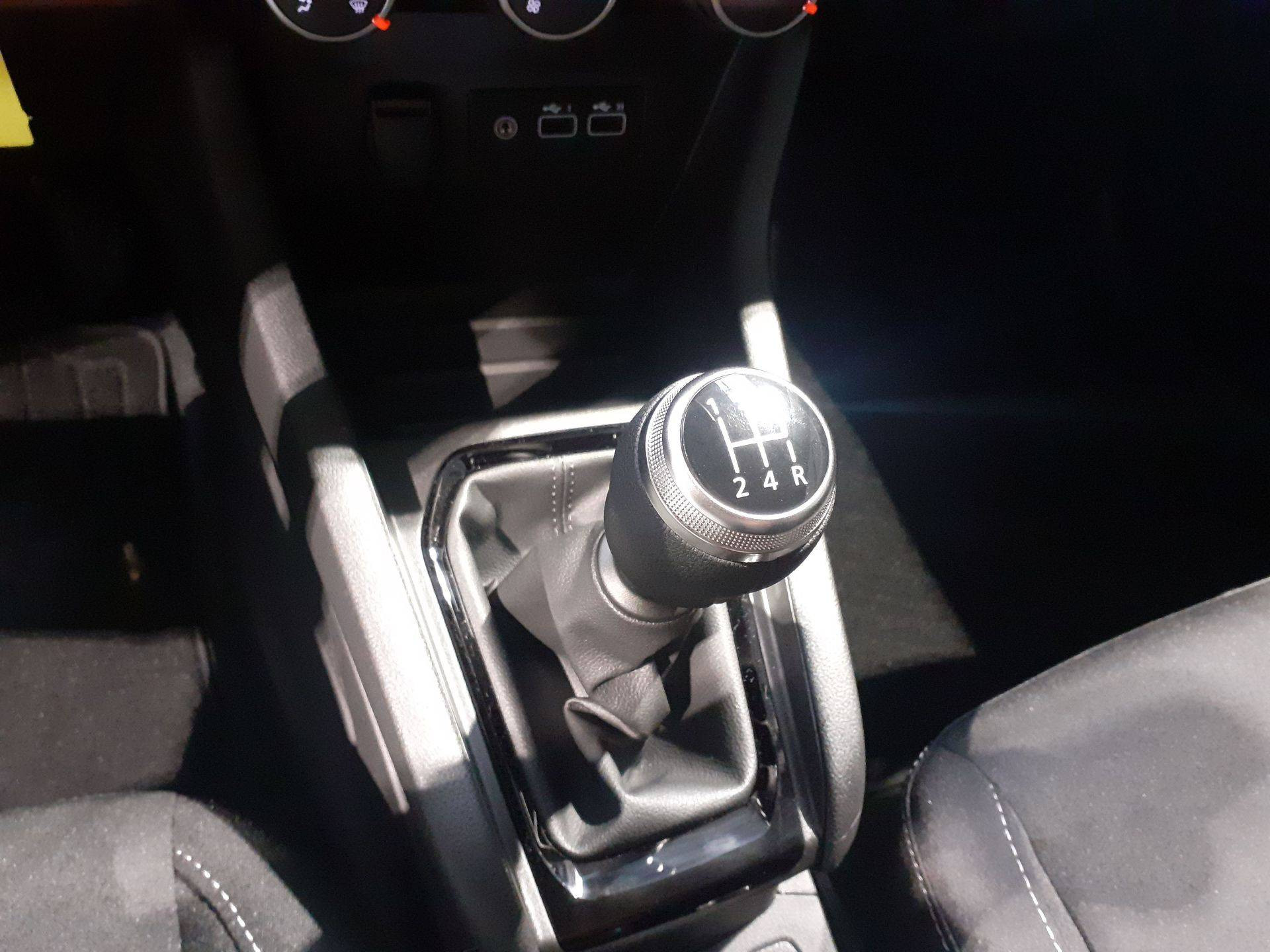 Vente en ligne Renault Clio 5 Clio SCe 65 ch GSR2 au prix de 18 290 €