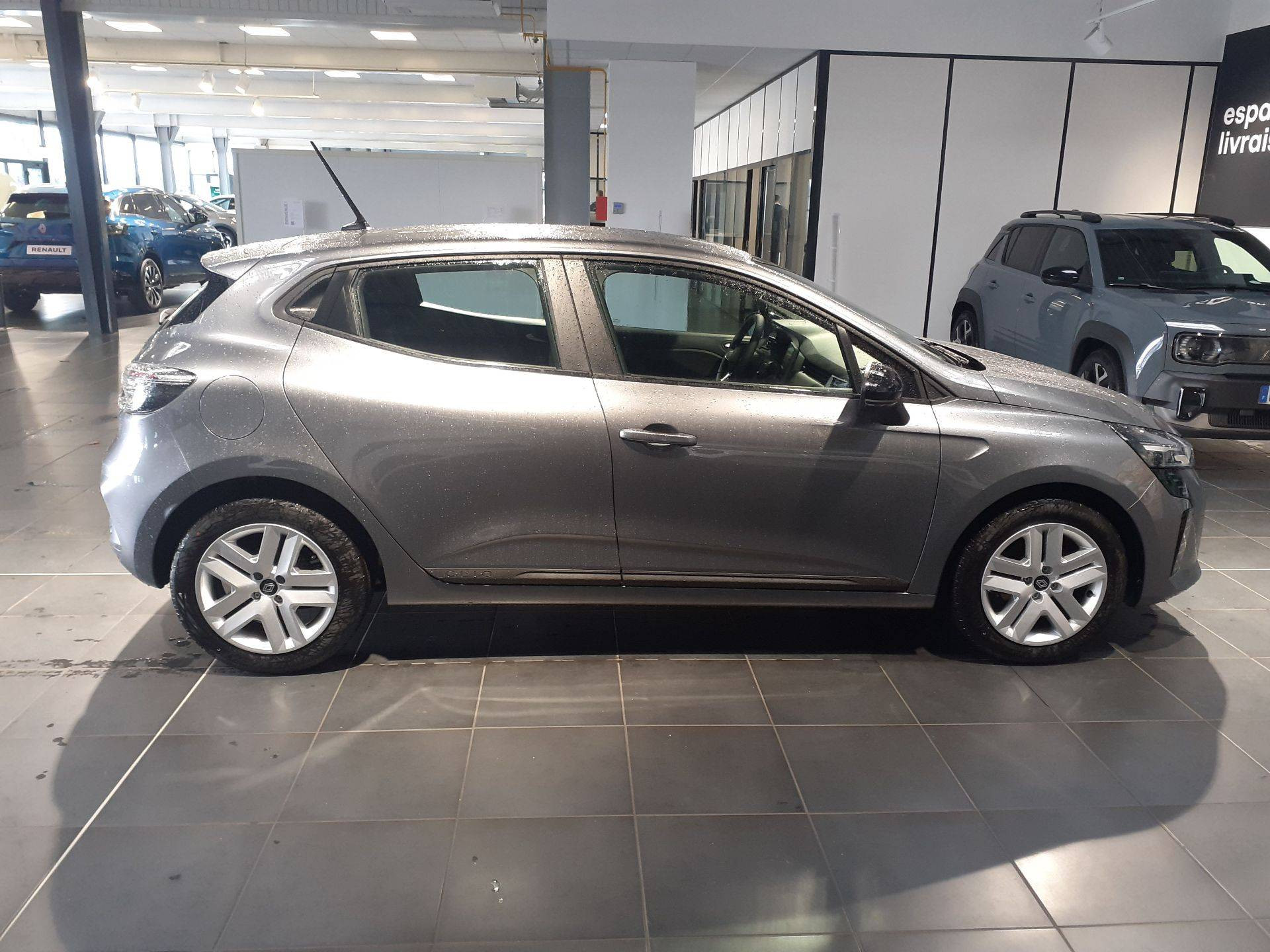 Vente en ligne Renault Clio 5 Clio SCe 65 ch GSR2 au prix de 18 290 €