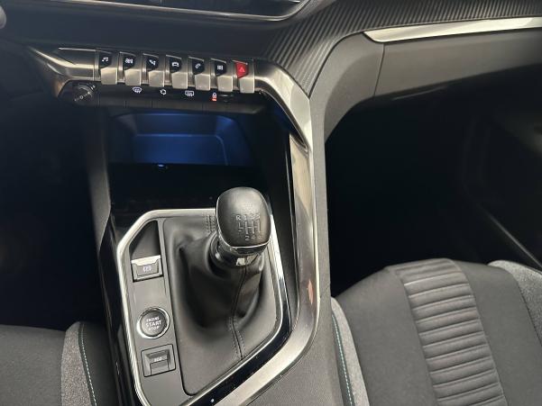 Vente en ligne Peugeot 3008  PureTech 130ch S&S BVM6 au prix de 21 070 €