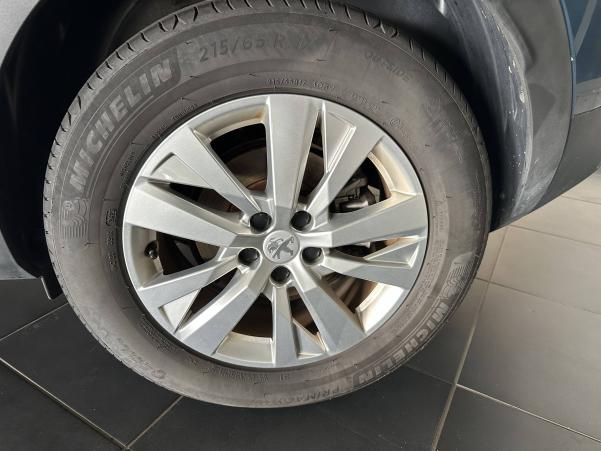 Vente en ligne Peugeot 3008  PureTech 130ch S&S BVM6 au prix de 21 070 €