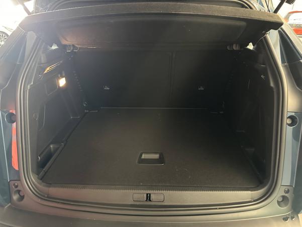 Vente en ligne Peugeot 3008  PureTech 130ch S&S BVM6 au prix de 21 070 €