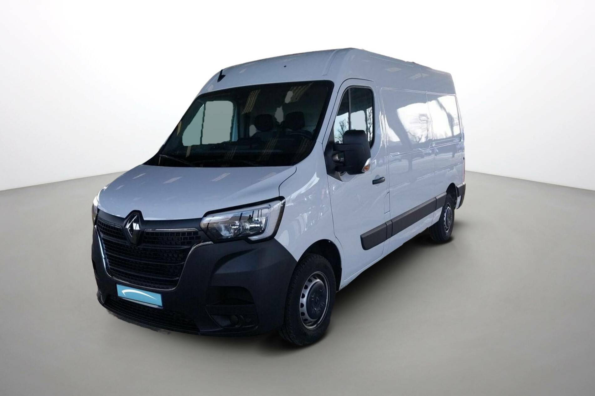 Renault Master Fourgon MASTER FGN TRAC F3500 L2H2 BLUE DCI 135 occasion de 2024 en vente à Quimper