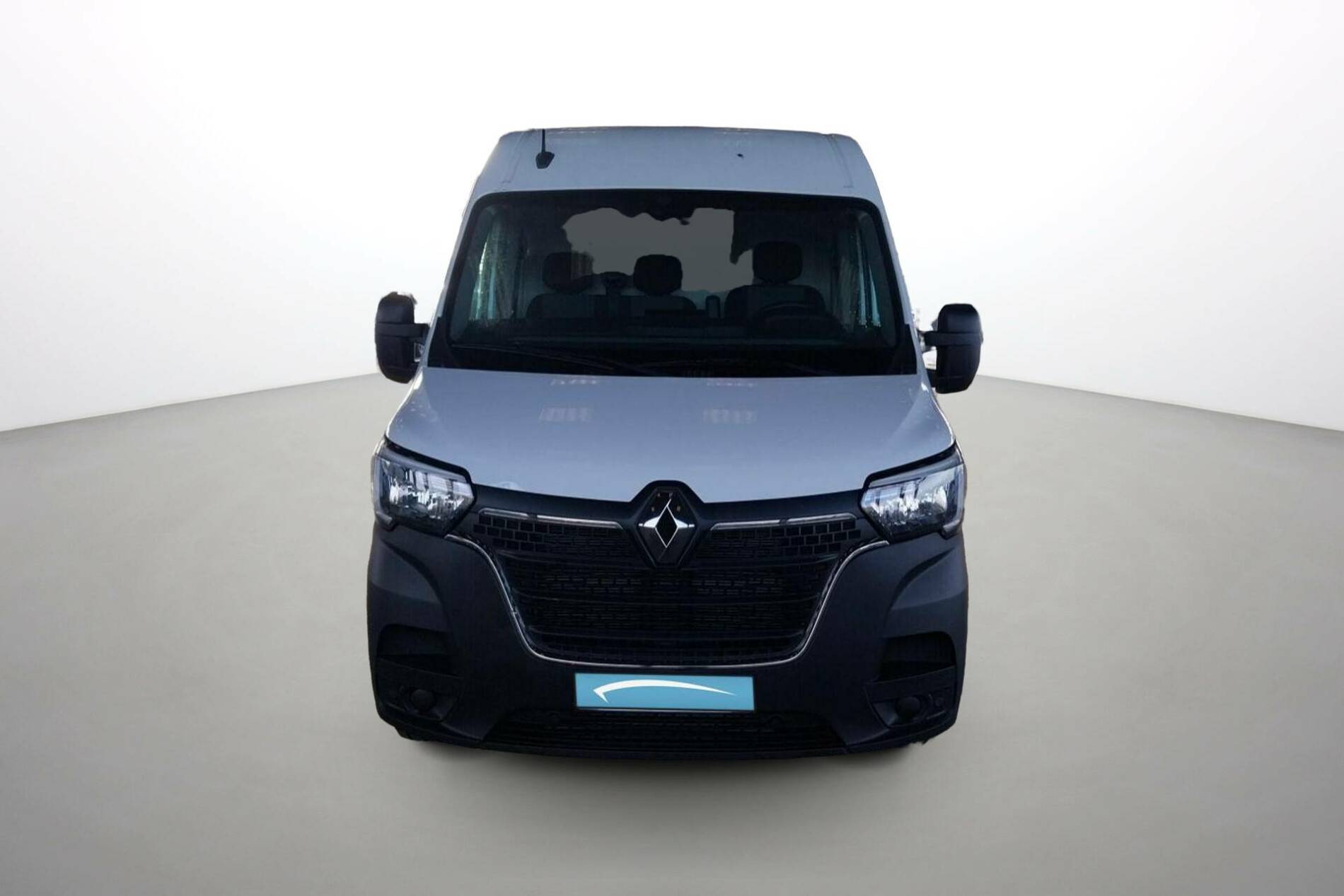 Vente en ligne Renault Master Fourgon MASTER FGN TRAC F3500 L2H2 BLUE DCI 135 au prix de 28 890 €