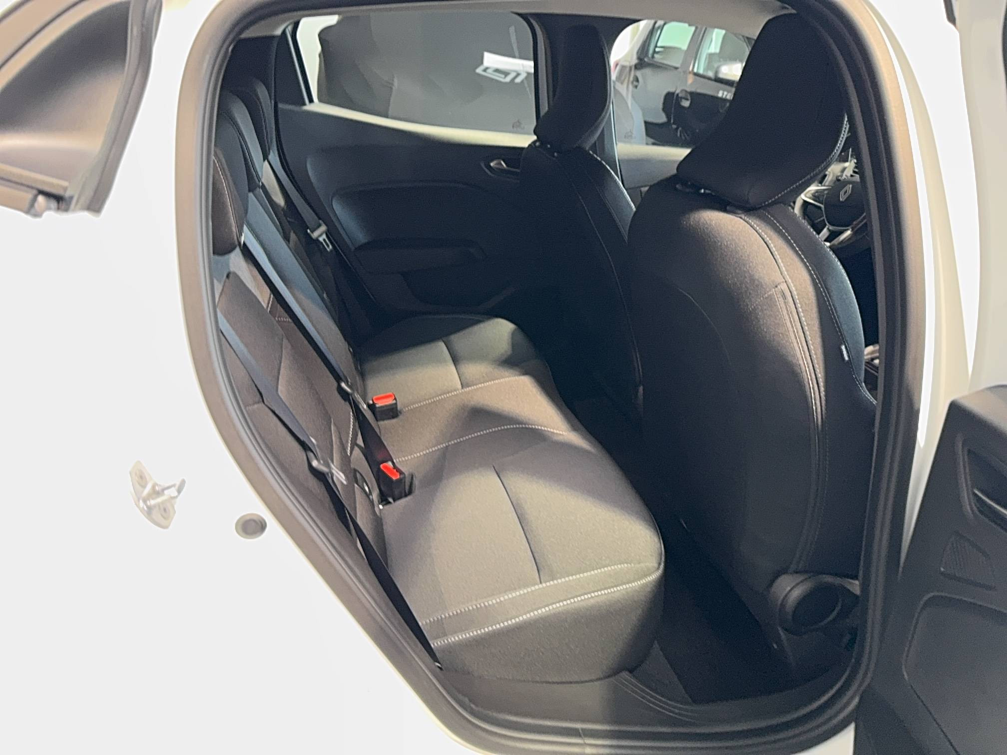 Vente en ligne Renault Clio 5 Clio Eco-G 100 ch GSR2 au prix de 18 990 €