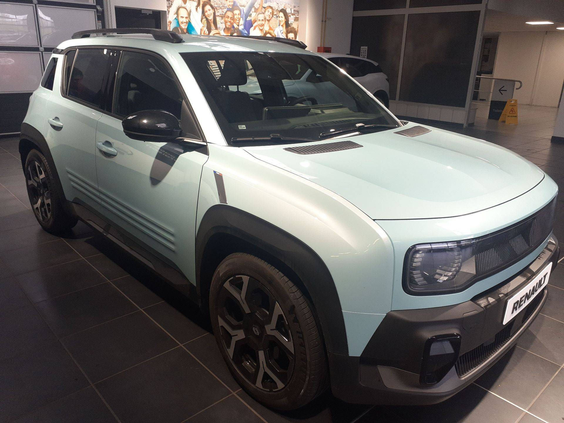 Vente en ligne Renault R4 E-Tech  150 ch autonomie confort au prix de 33 990 €