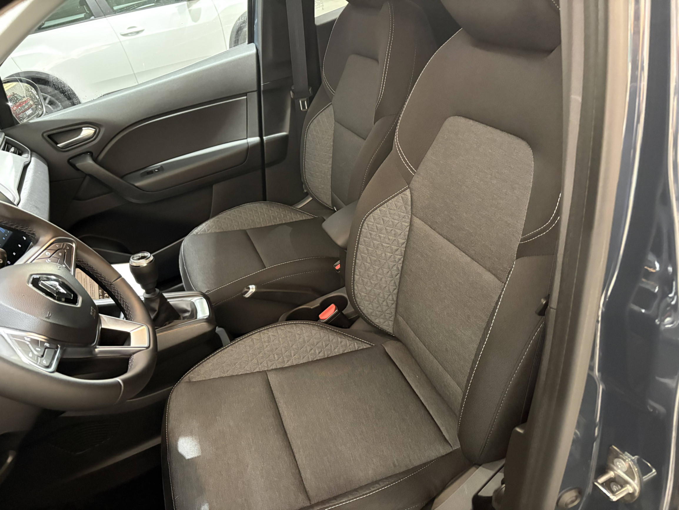 Vente en ligne Renault Captur  TCe 90 au prix de 17 490 €