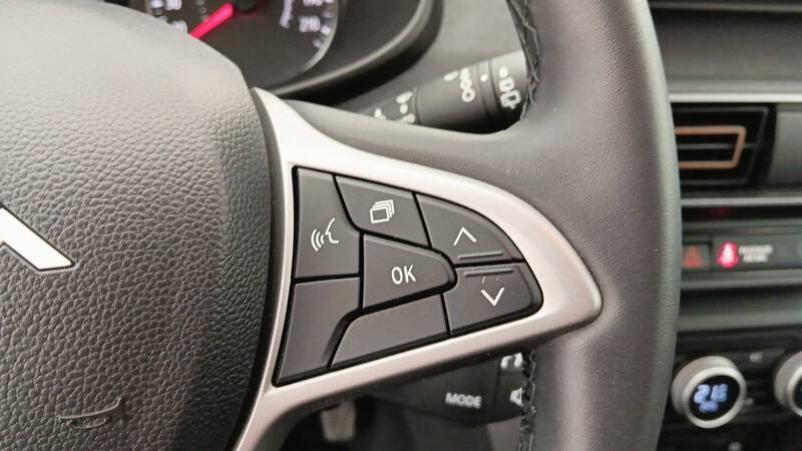 Vente en ligne Dacia Sandero  ECO-G 100 au prix de 17 470 €
