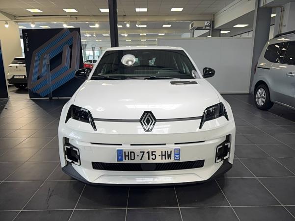 Vente en ligne Renault R5 E-Tech  120 ch autonomie urbaine au prix de 27 590 €