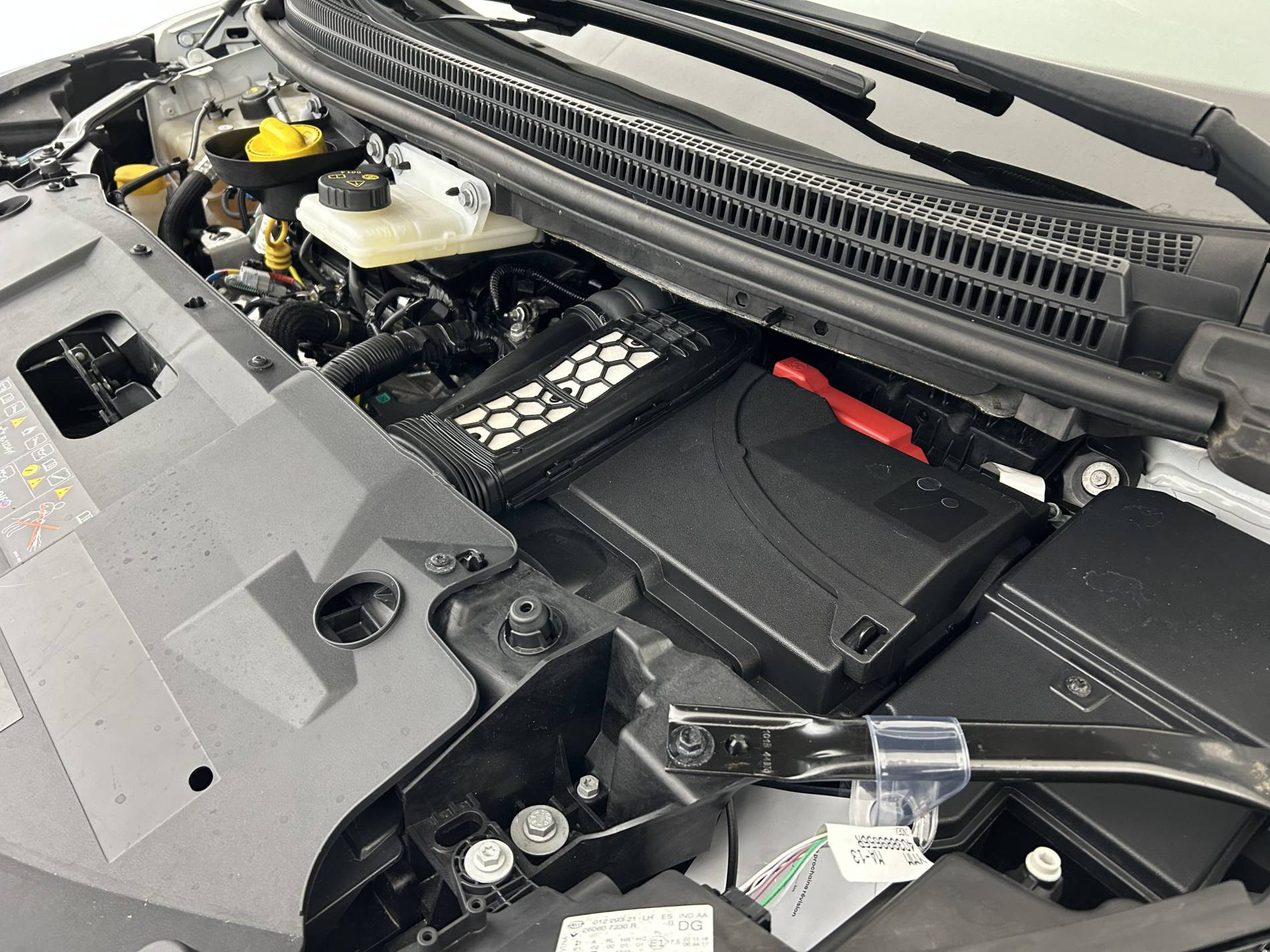 Vente en ligne Renault Scenic 4 Scenic Blue dCi 120 au prix de 16 890 €