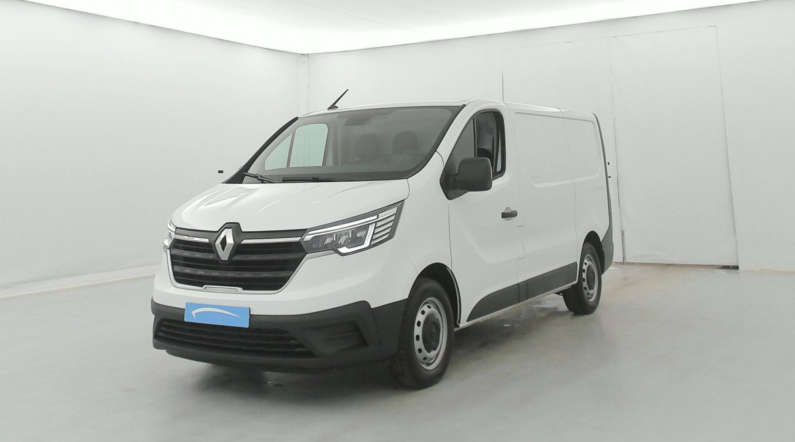 Renault Trafic 3 Fourgon TRAFIC FG BLUE DCI 130 L1H1 3T GSR2 occasion de 2024 en vente à Quimper