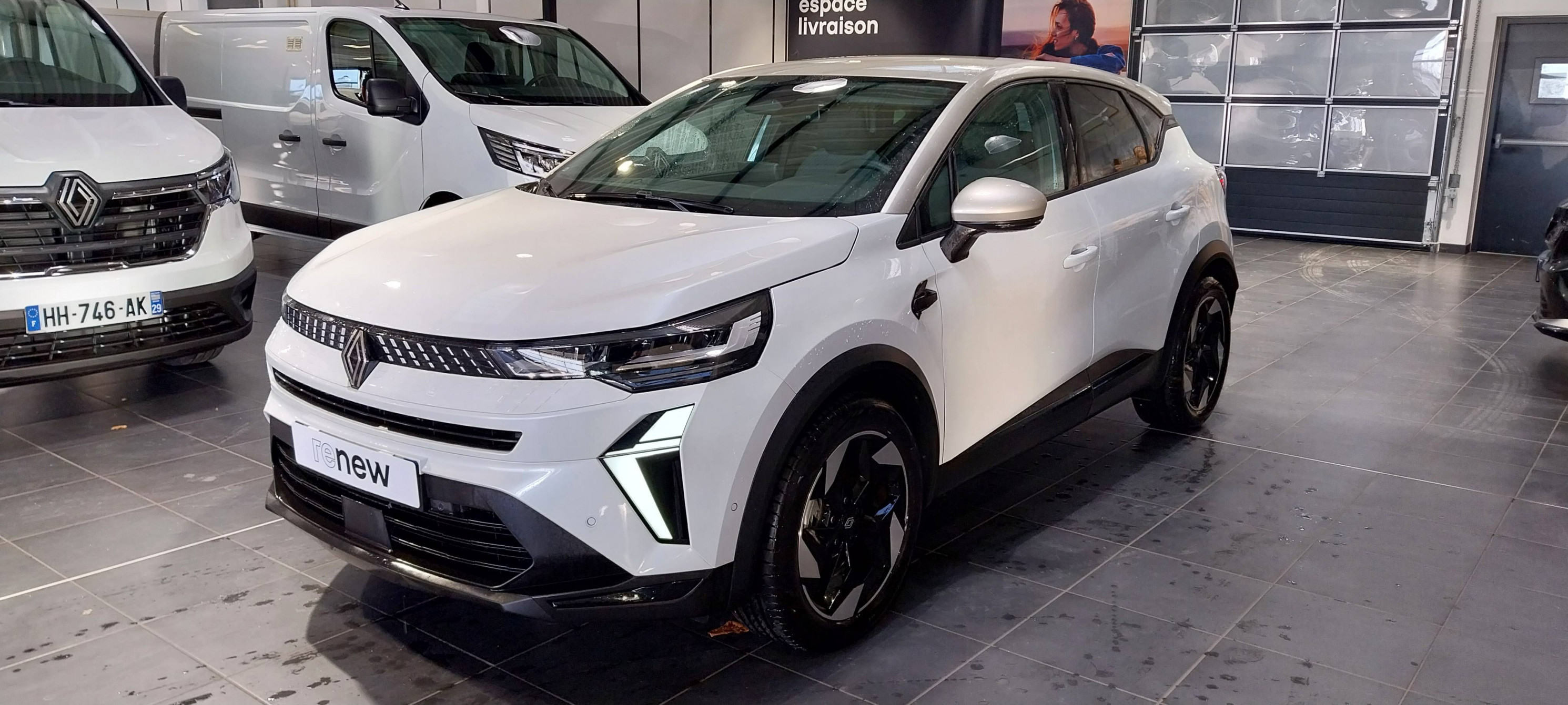 Renault Captur  E-Tech full hybrid 145 ch occasion de 2024 en vente à Quimper