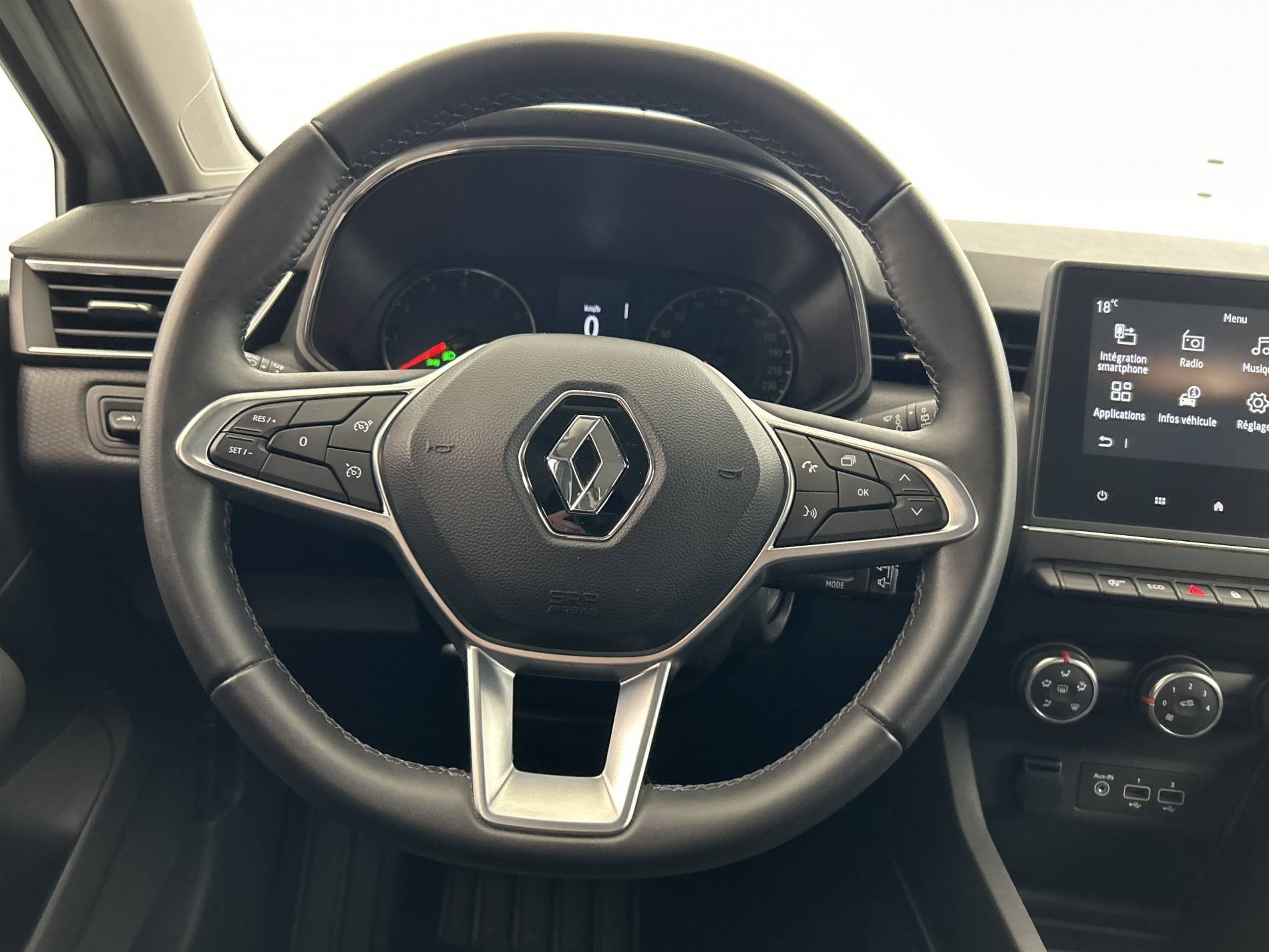 Vente en ligne Renault Clio 5 Clio TCe 90 au prix de 13 990 €