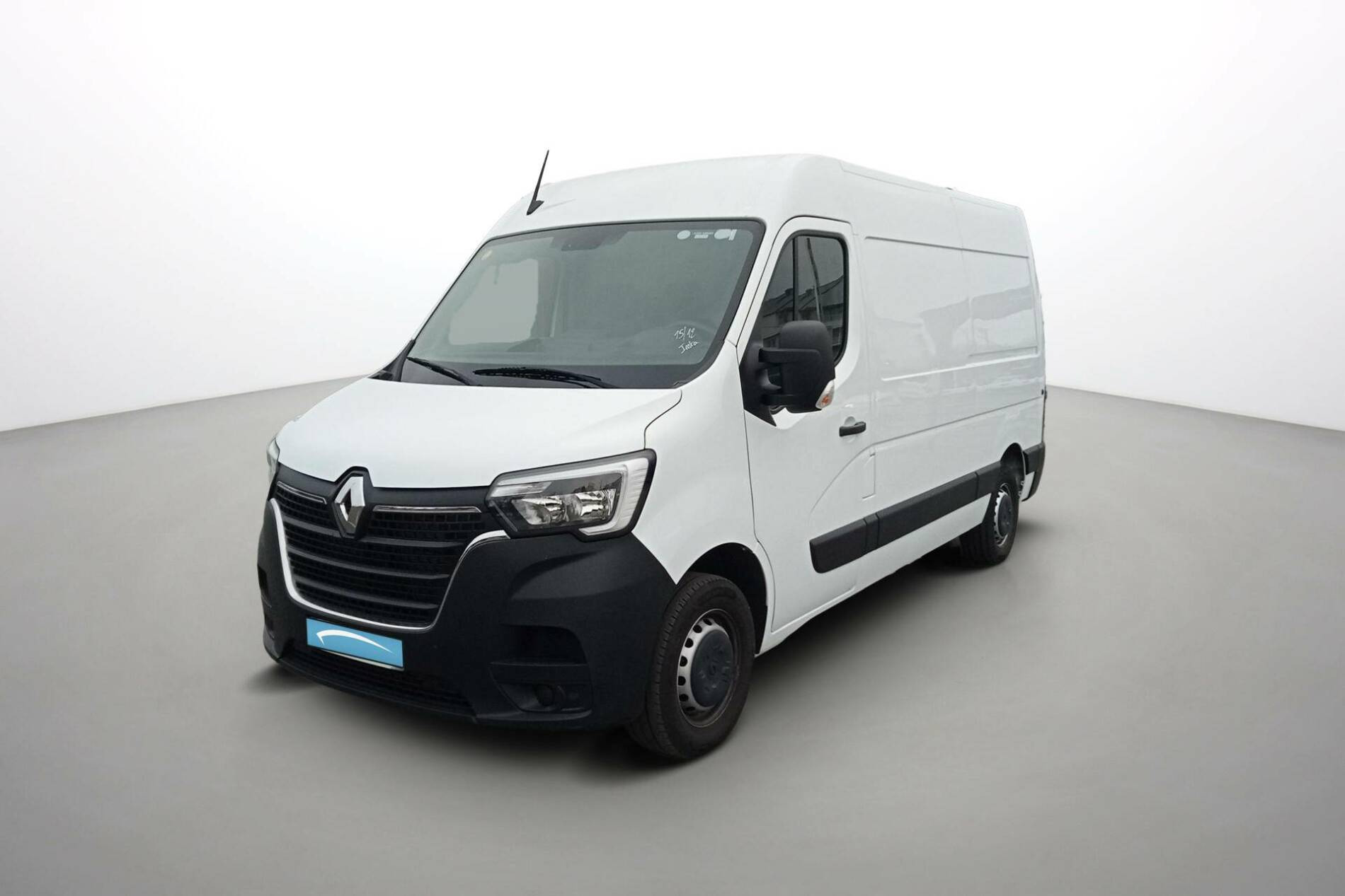 Renault Master Fourgon MASTER FGN TRAC F3500 L2H2 BLUE DCI 135 occasion de 2024 en vente à Quimper