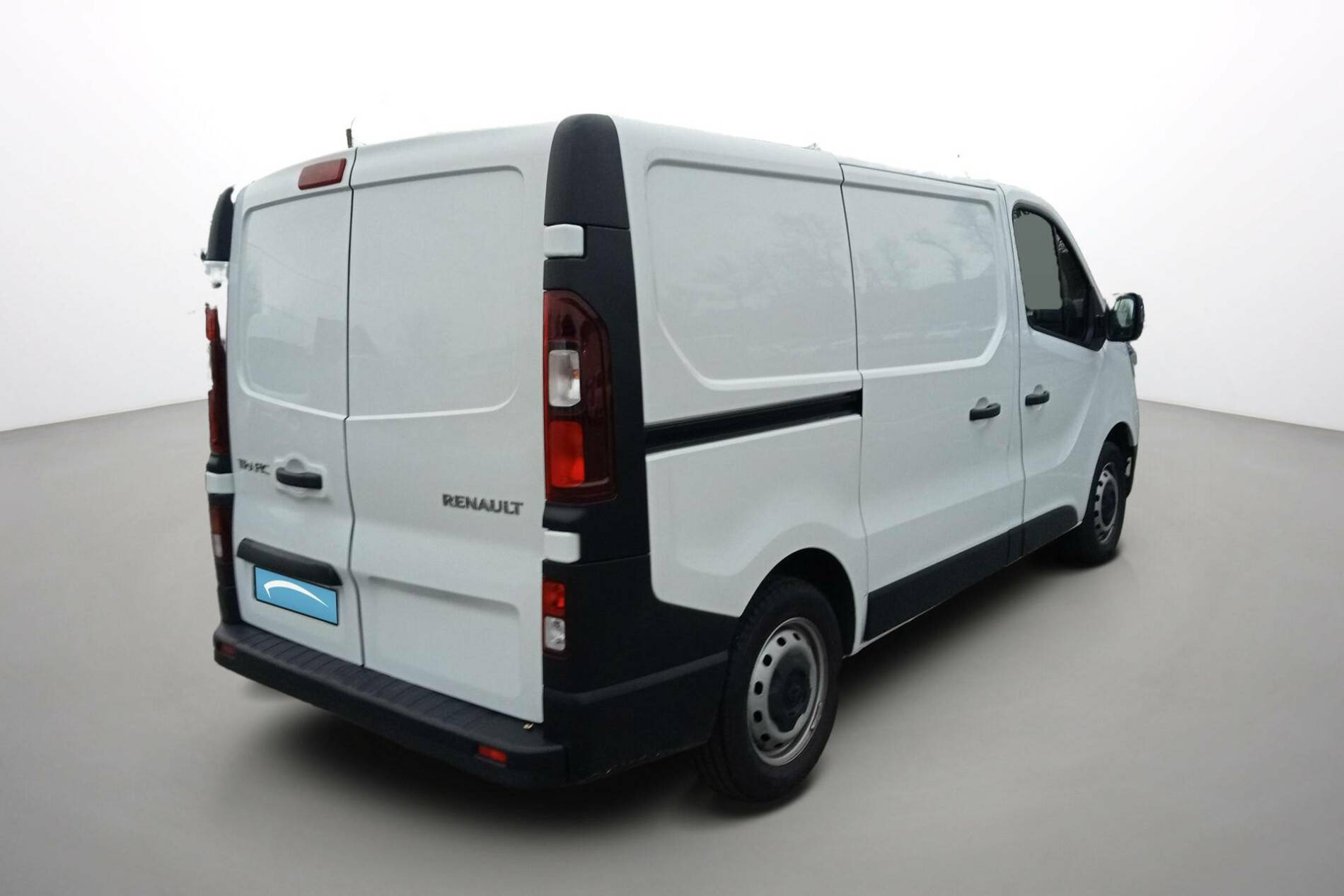 Vente en ligne Renault Trafic 3 Fourgon TRAFIC FGN L1H1 3T BLUE DCI 130 GSR2 au prix de 25 890 €
