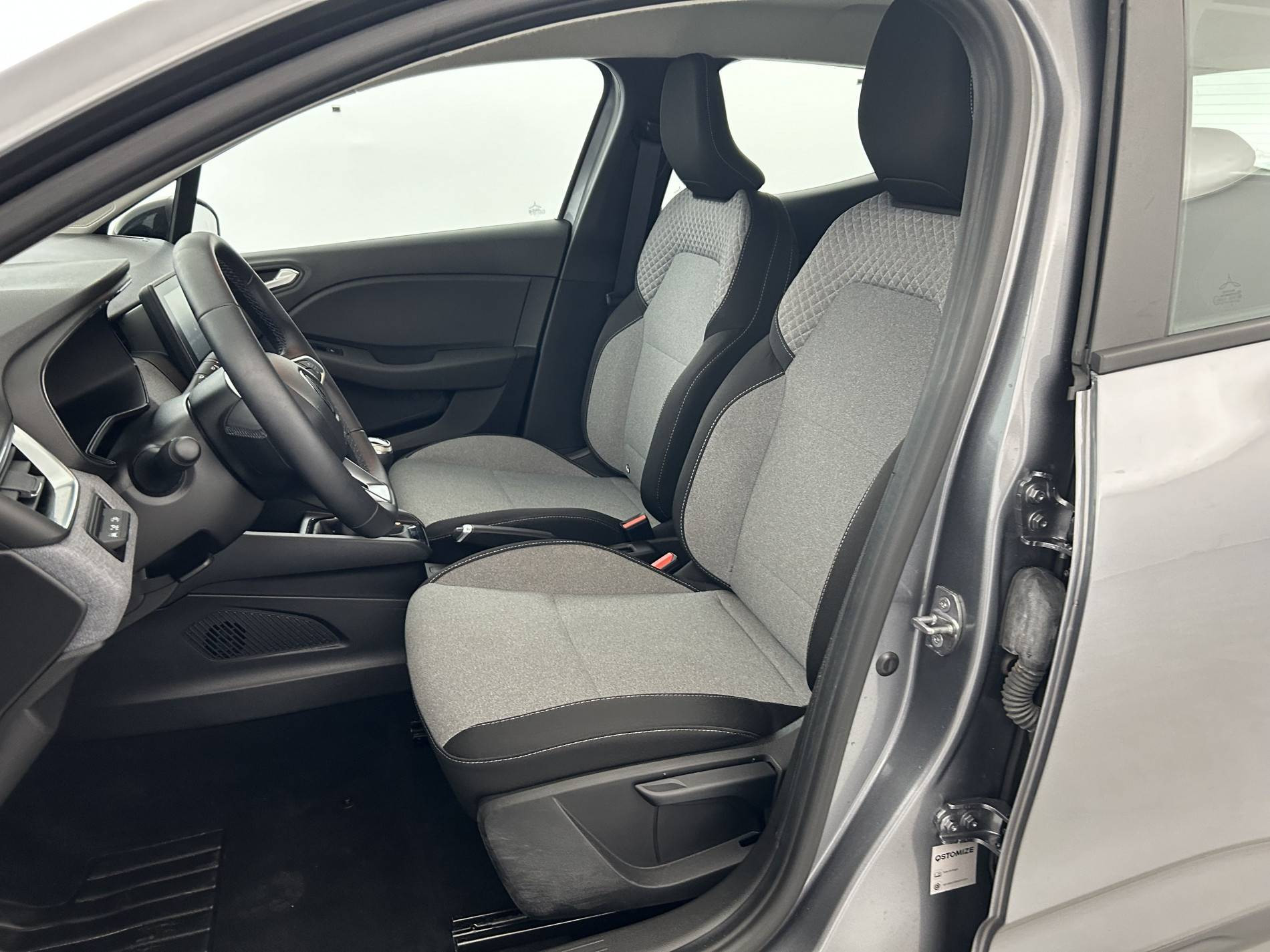 Vente en ligne Renault Clio 5 Clio TCe 90 au prix de 16 490 €