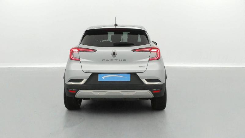 Vente en ligne Renault Captur  E-Tech Plug-in 160 - 21 au prix de 18 290 €