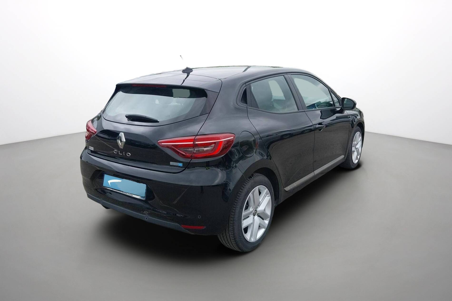 Vente en ligne Renault Clio 5 Clio E-Tech 140 - 21N au prix de 13 890 €