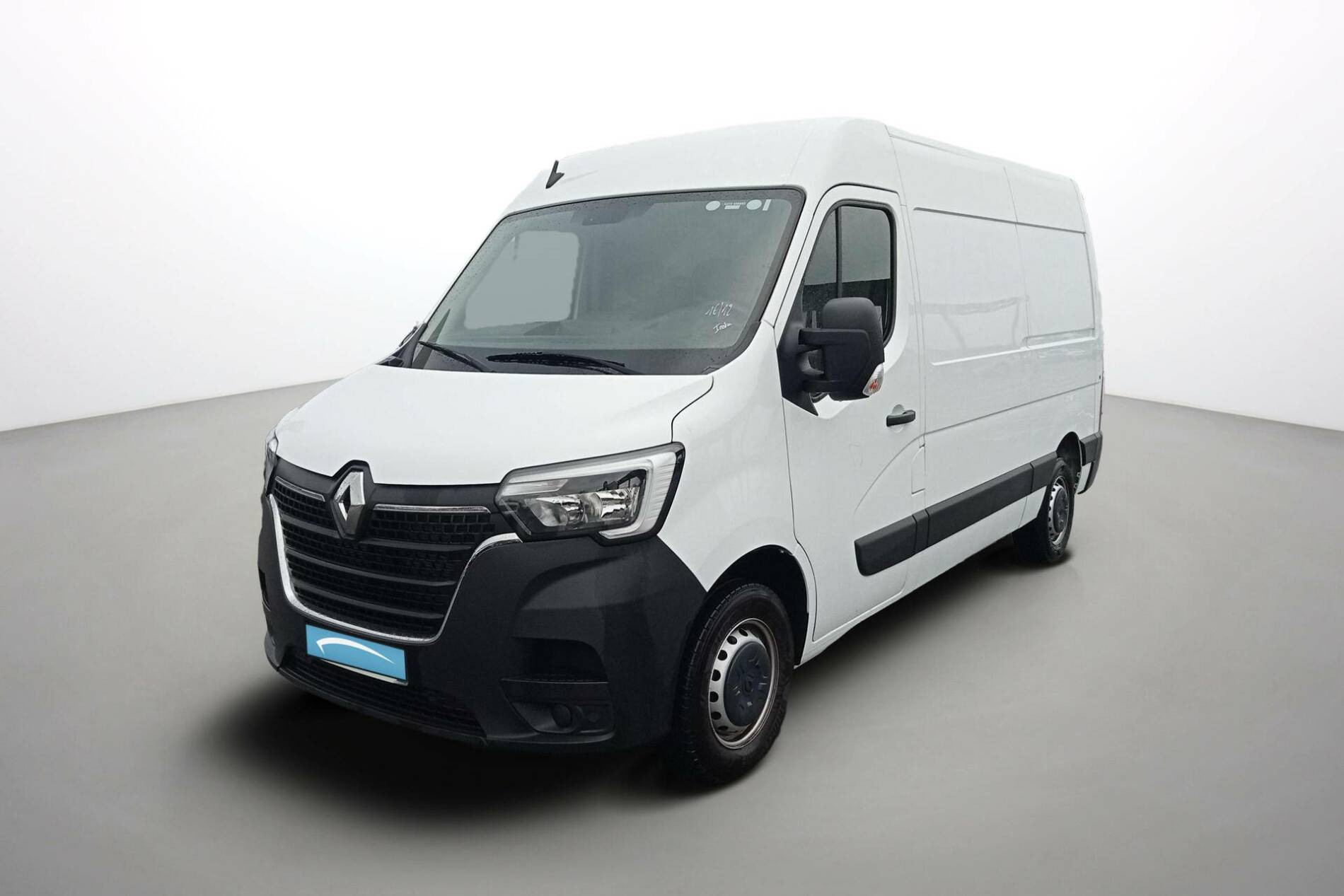 Renault Master Fourgon MASTER FGN TRAC F3500 L2H2 BLUE DCI 135 occasion de 2024 en vente à Quimper