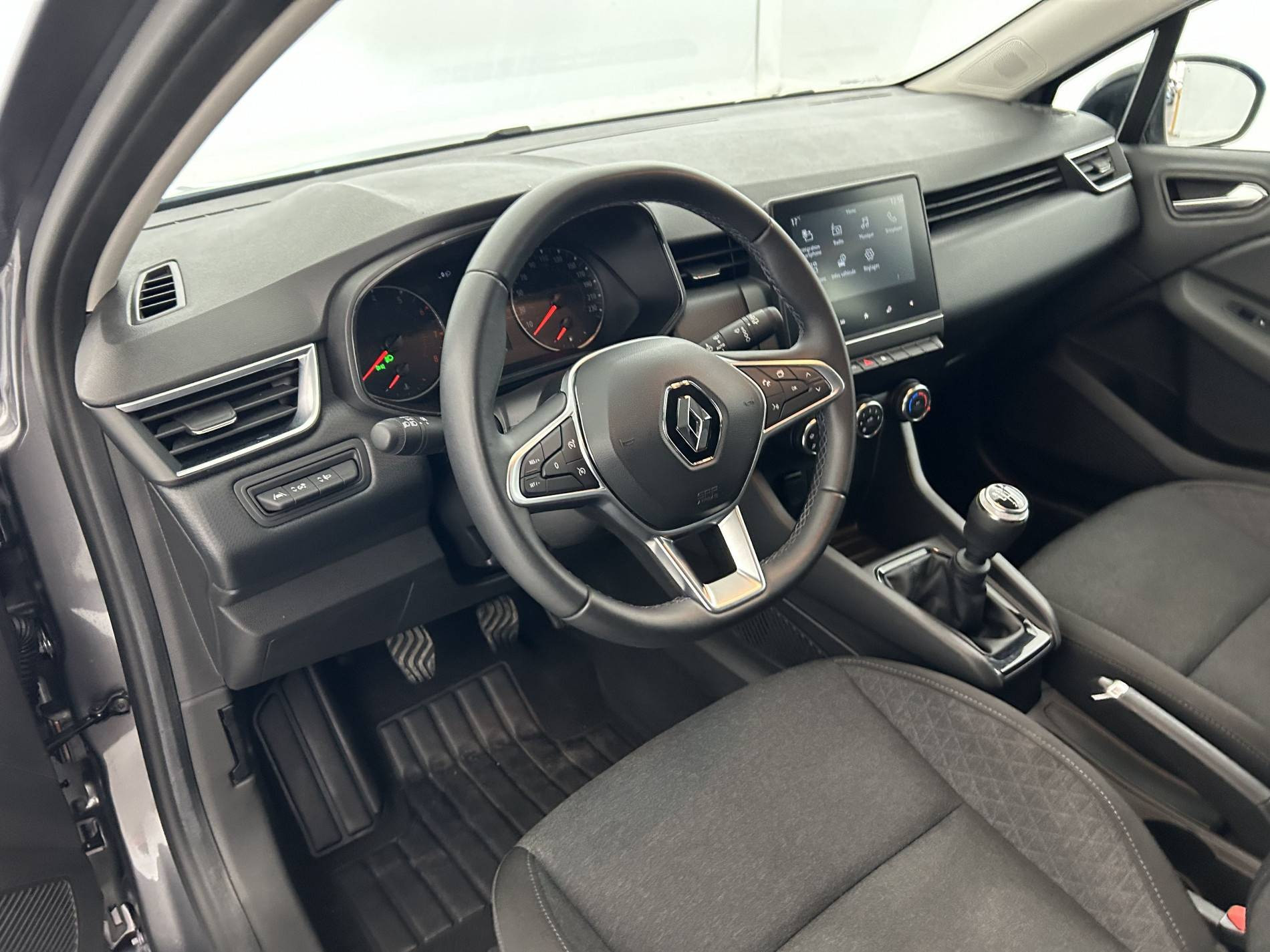 Vente en ligne Renault Clio 5 Clio TCe 90 au prix de 13 990 €