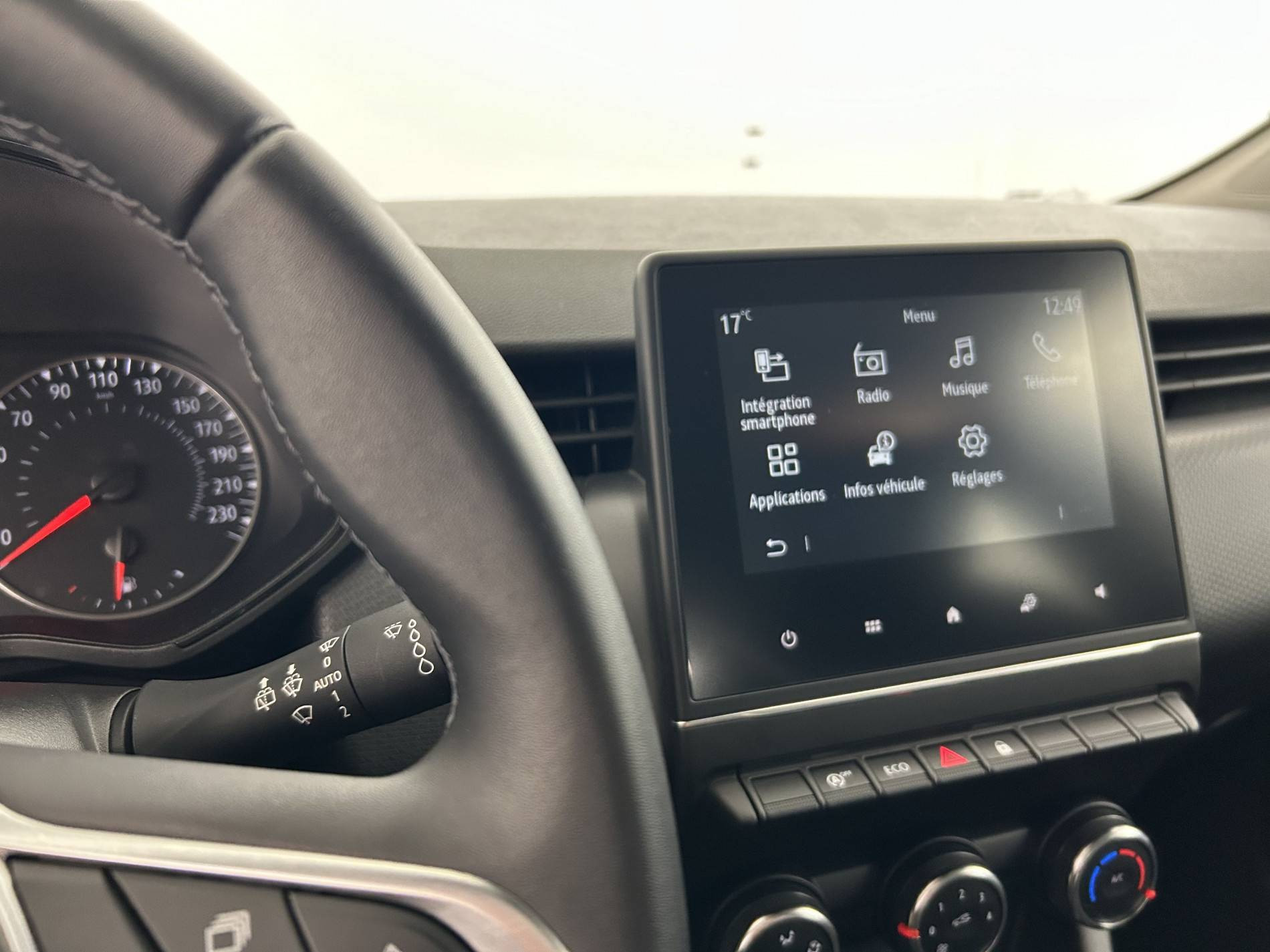 Vente en ligne Renault Clio 5 Clio TCe 90 au prix de 13 990 €