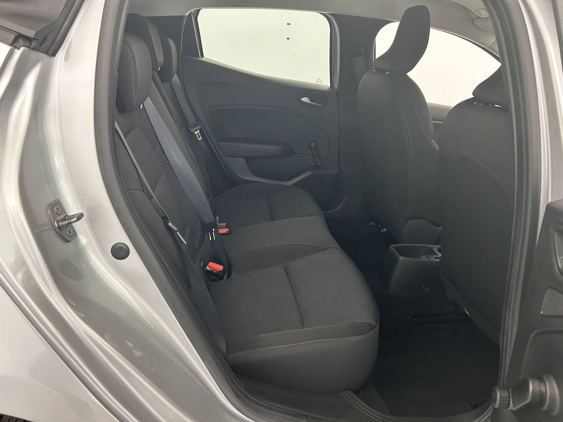 Vente en ligne Renault Clio 5 Clio TCe 90 au prix de 13 990 €