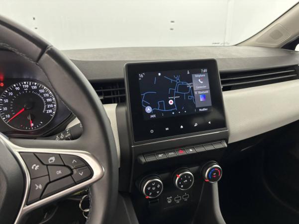 Vente en ligne Renault Clio 5 Clio Blue dCi 100 au prix de 14 570 €