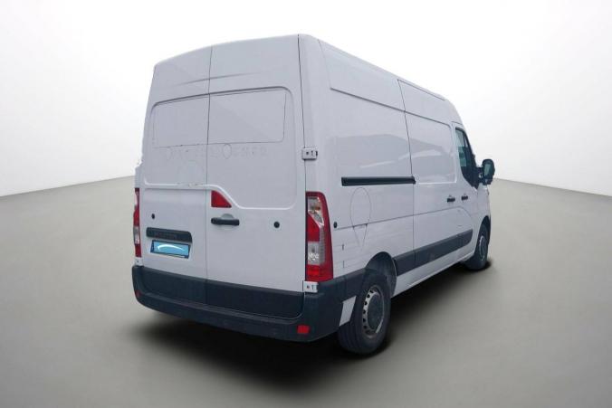 Vente en ligne Renault Master Fourgon MASTER FGN TRAC F3300 L2H2 BLUE DCI 135 au prix de 23 270 €