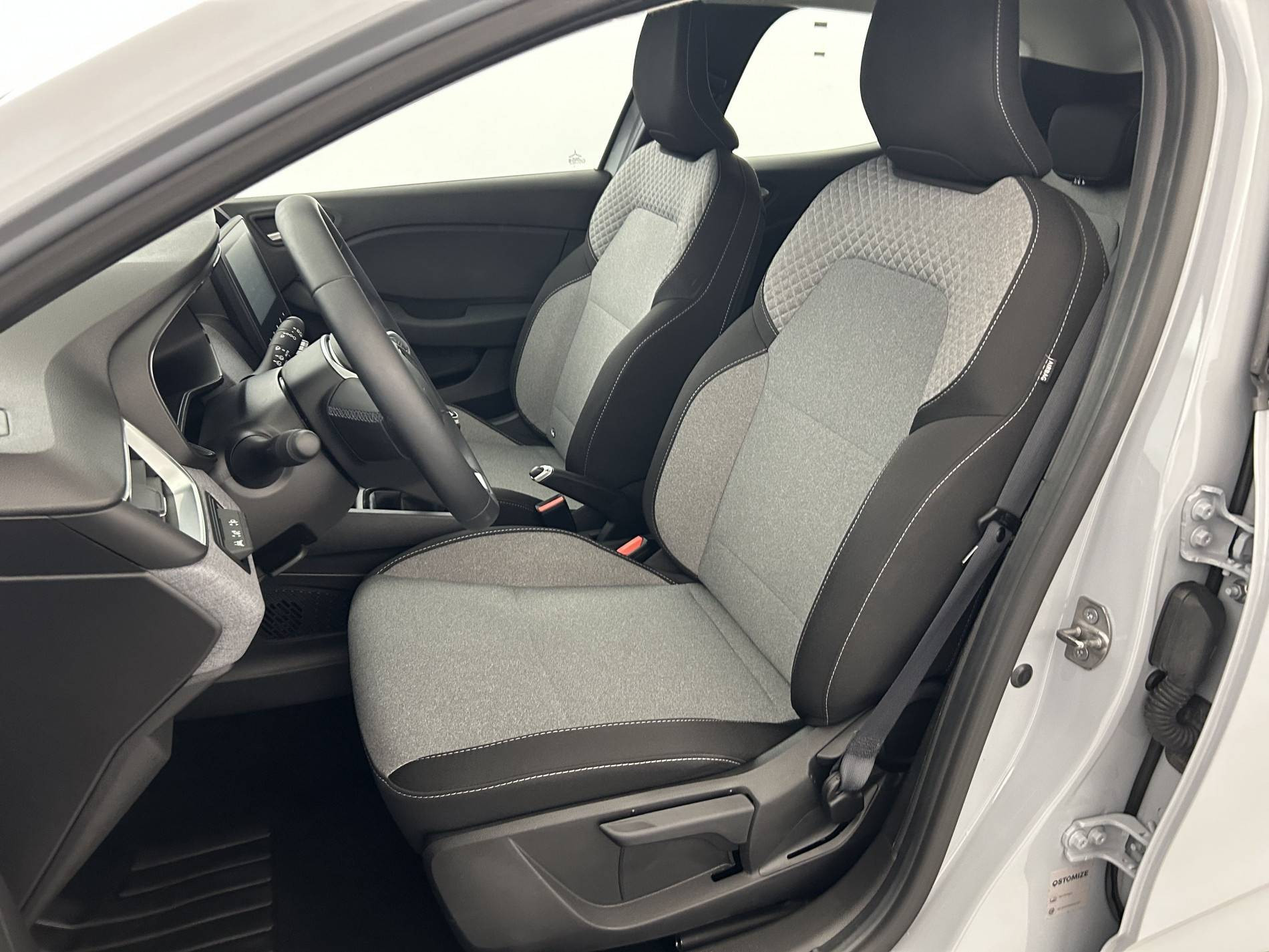 Vente en ligne Renault Clio 5 Clio TCe 90 au prix de 15 990 €