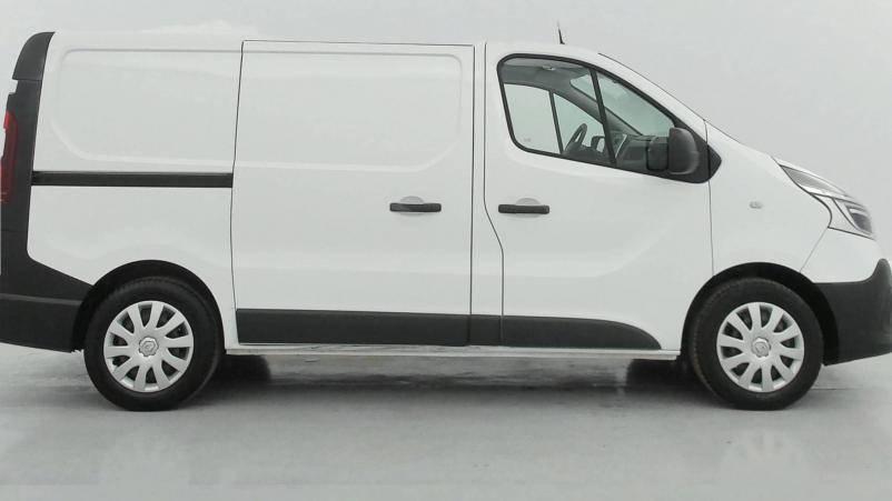 Vente en ligne Renault Trafic 3 Fourgon TRAFIC FGN L1H1 1000 KG DCI 120 au prix de 20 170 €