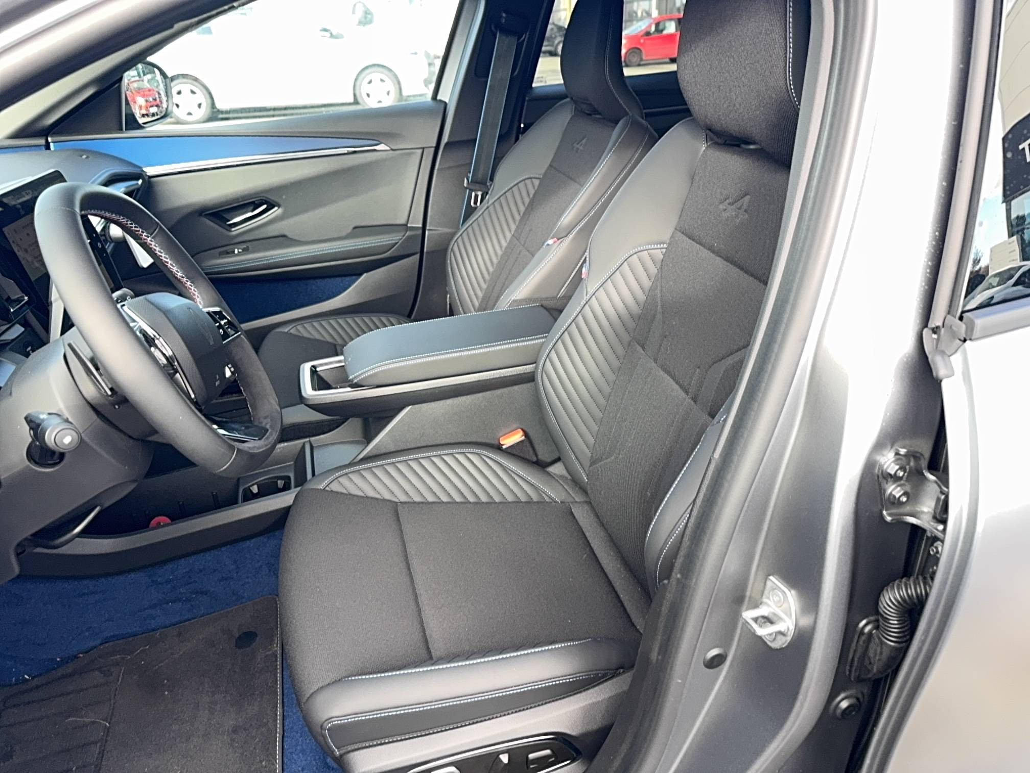 Vente en ligne Renault Megane E-Tech  220 ch autonomie confort au prix de 36 290 €